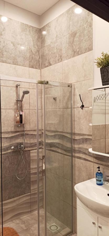 Studio Flat In A Historical XIX C. Building. Каунас Екстериор снимка