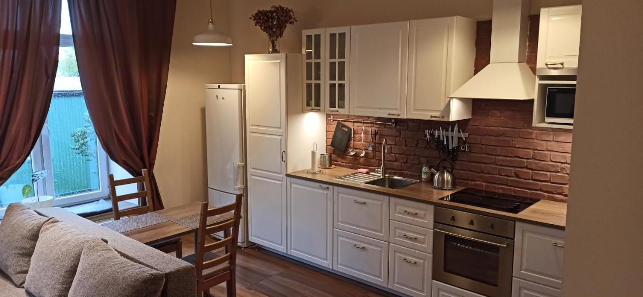 Studio Flat In A Historical XIX C. Building. Каунас Екстериор снимка